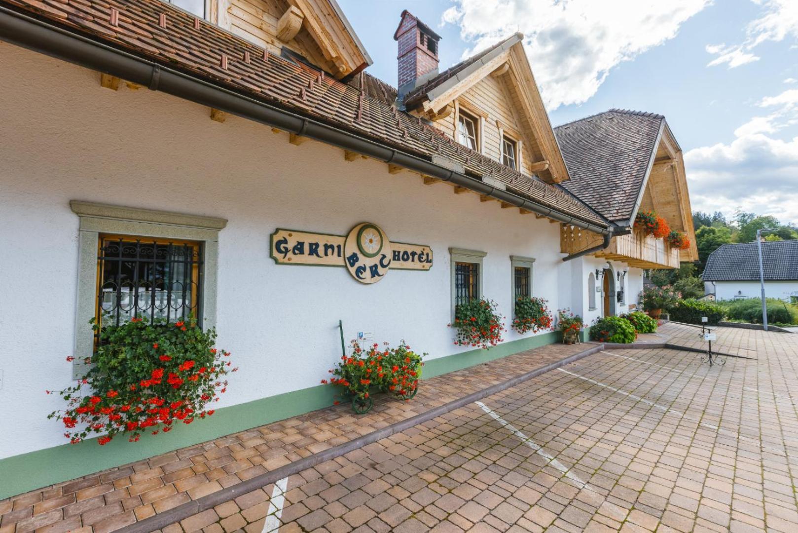 Garni Hotel Berc Bled Exterior photo