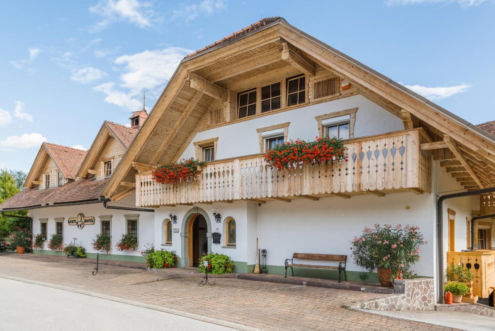 Garni Hotel Berc Bled Exterior photo