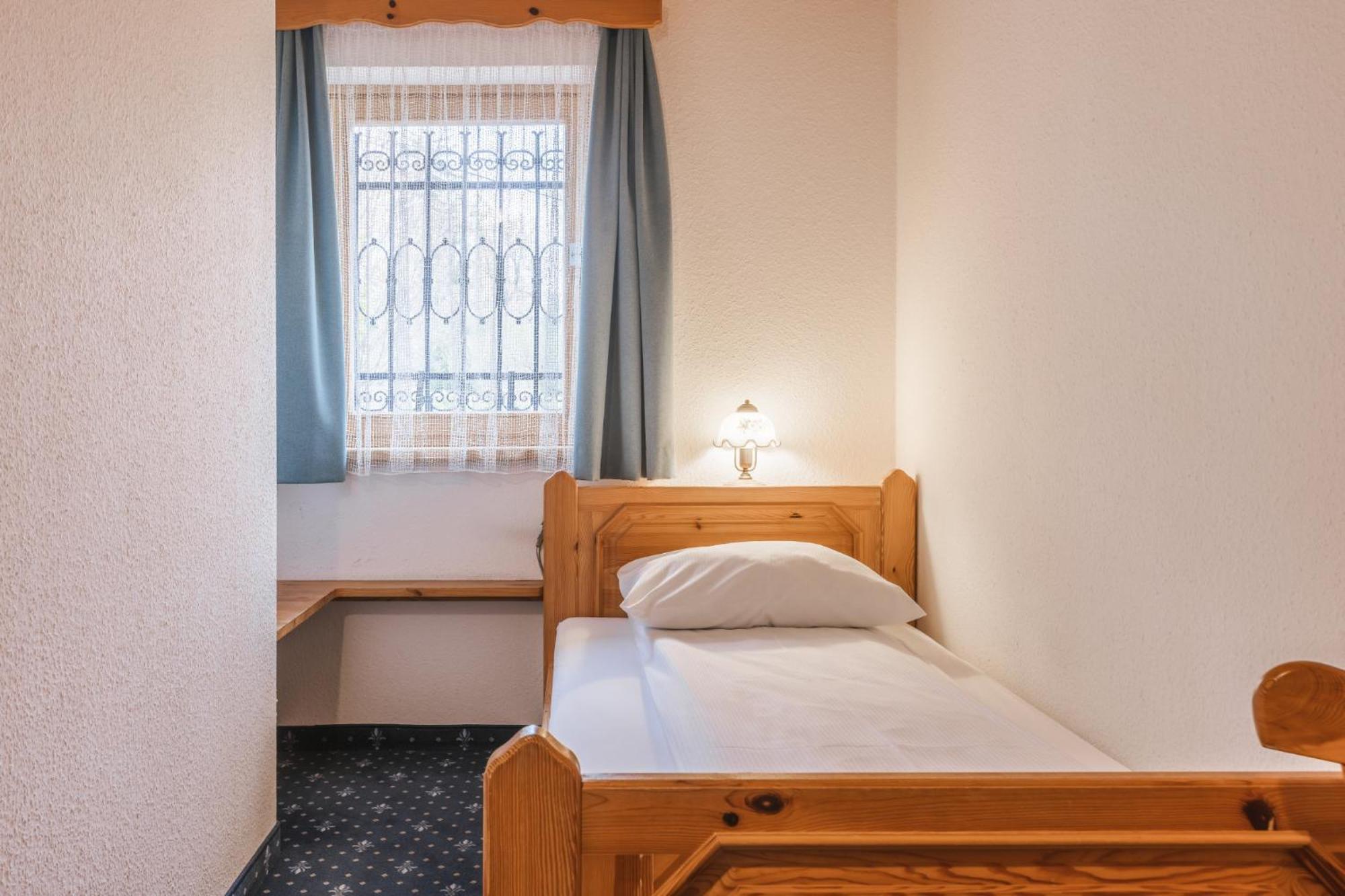 Garni Hotel Berc Bled Exterior photo