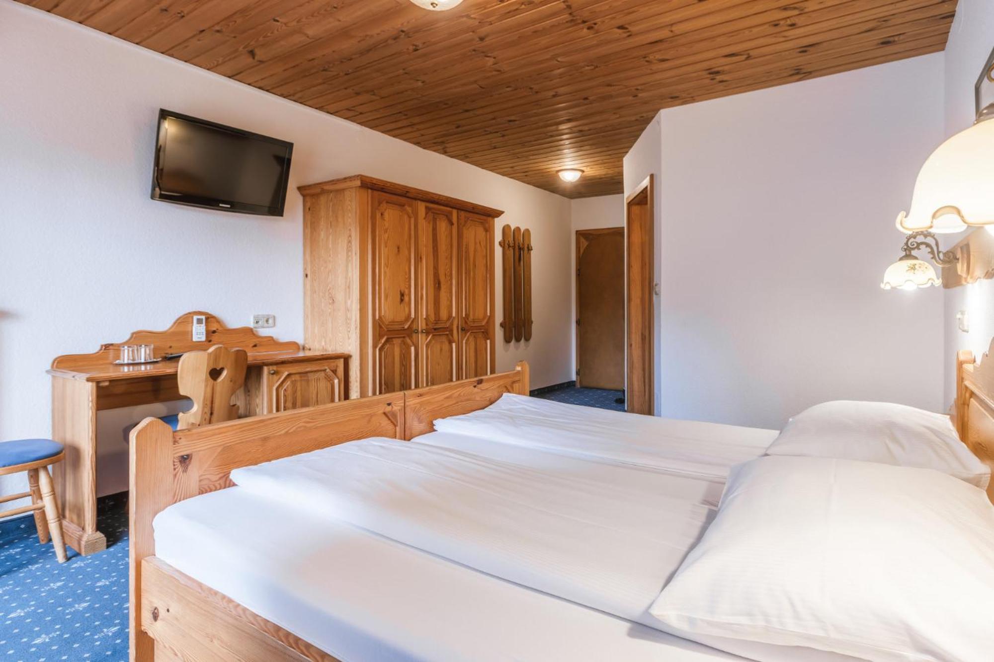 Garni Hotel Berc Bled Exterior photo