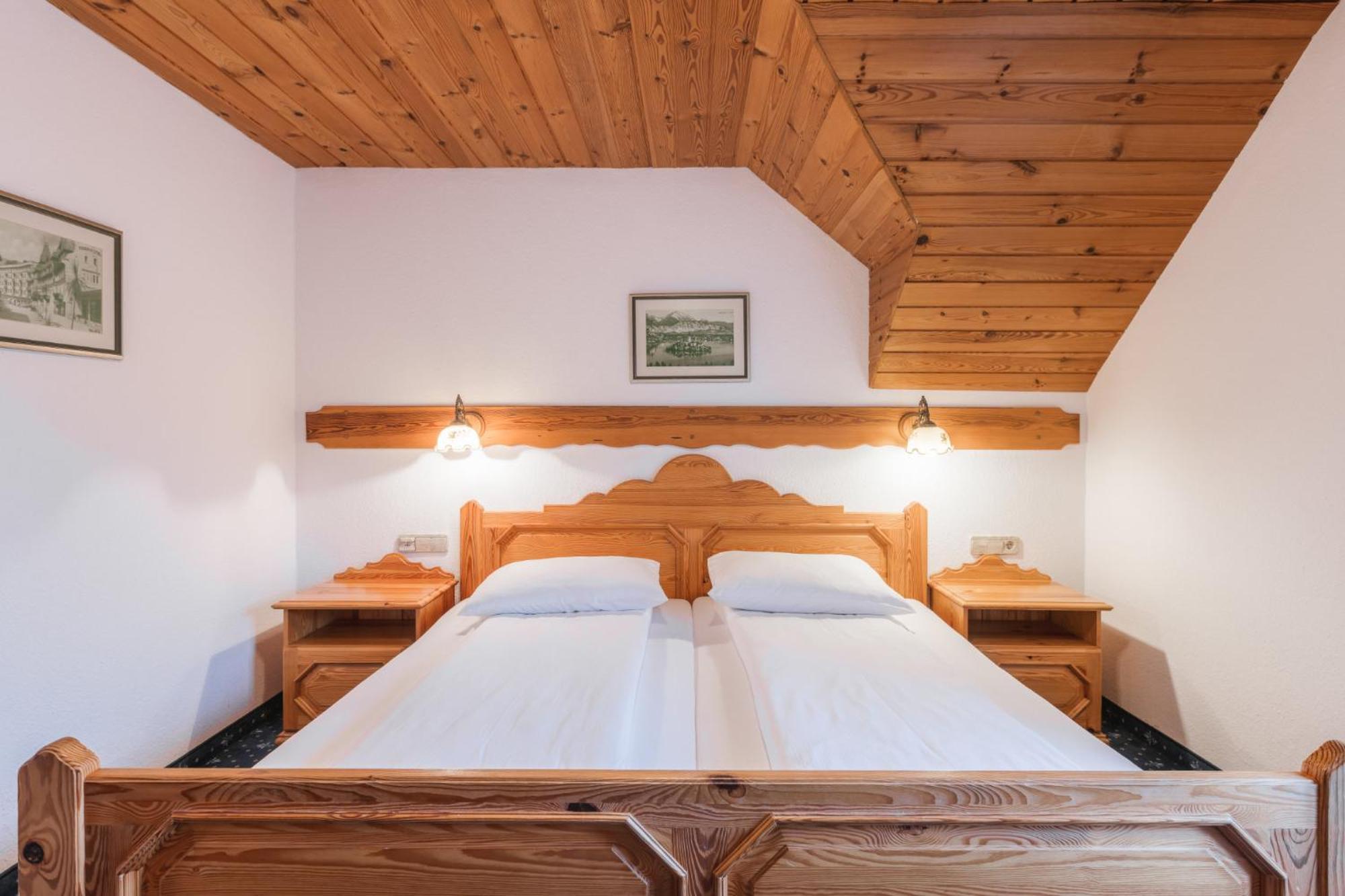 Garni Hotel Berc Bled Exterior photo
